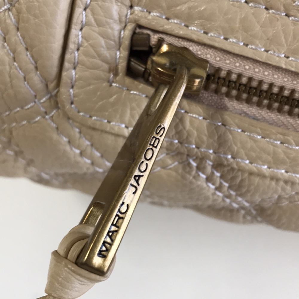 Marc Jacobs Ivory calf leather quilted clutch or chain shoulder bag - Picture 2 of 16